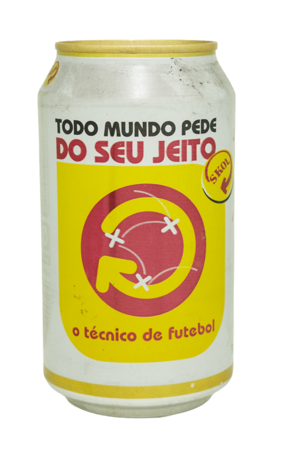 sk072 o técnico de futebol 04